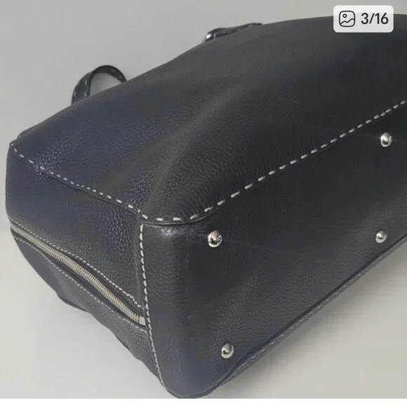 FENDI Selleria Black Leather Tote Bag - Picture 3 of 14